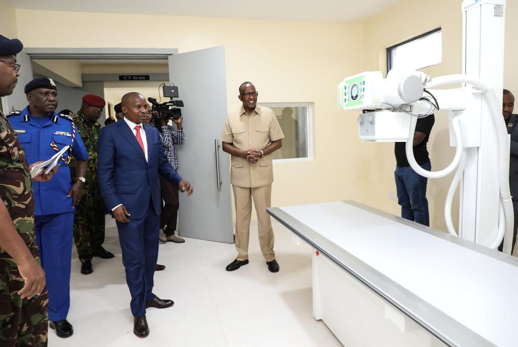Deputy President Kithure Kindiki and Health CS Aden Duale during the hand over of the National Police Service Hospital Level Four Hospital in Mbagathi, Nairobi on May 17, 2024. (Photo: MINA)