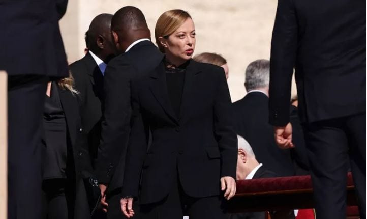 Italian Prime Minister Giorgia Meloni at the funeral/Screengrab