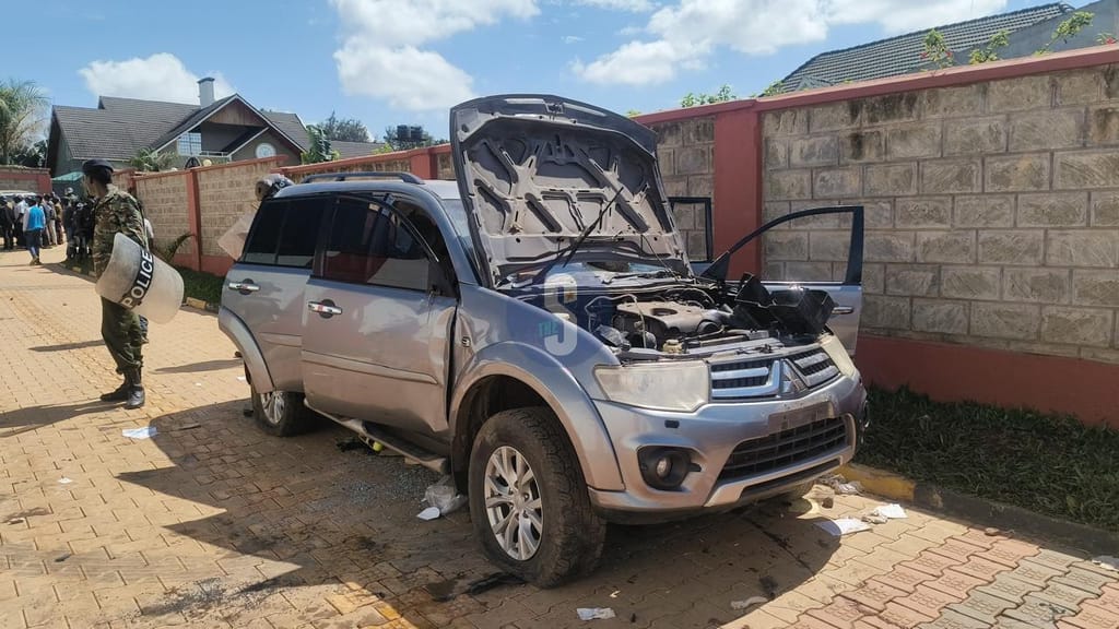 A vehicle that was destroyed after EACC raided the home of Trans Nzoia Governor George Natembeya.