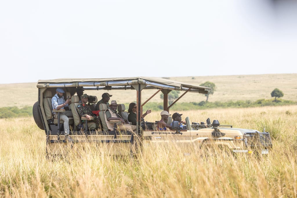 President William Ruto enjoys a game drive at the Masai Mara National Reserve