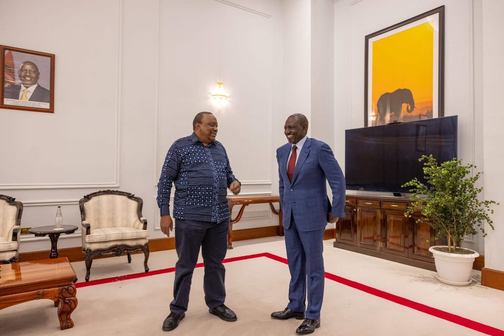 President Ruto gives former President Uhuru Kenyatta a tour of the revamped State House