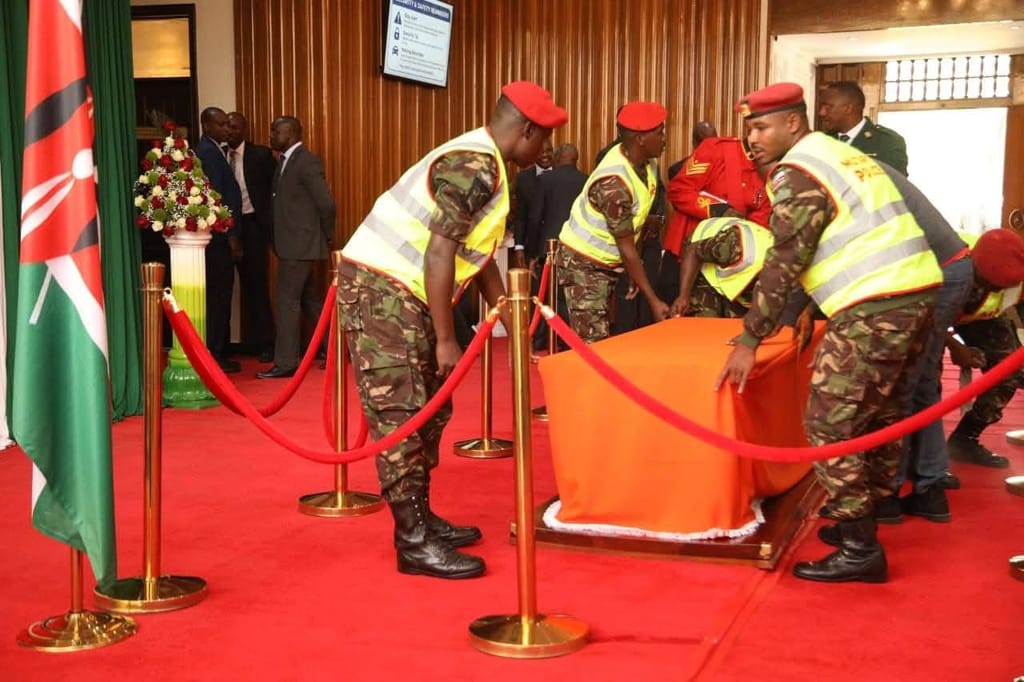 The government has moved the public viewing of Raila Amolo Odinga's body from parliament to Kasarani Stadium due to the massive crowds that have overwhelmed the convoy and security teams.