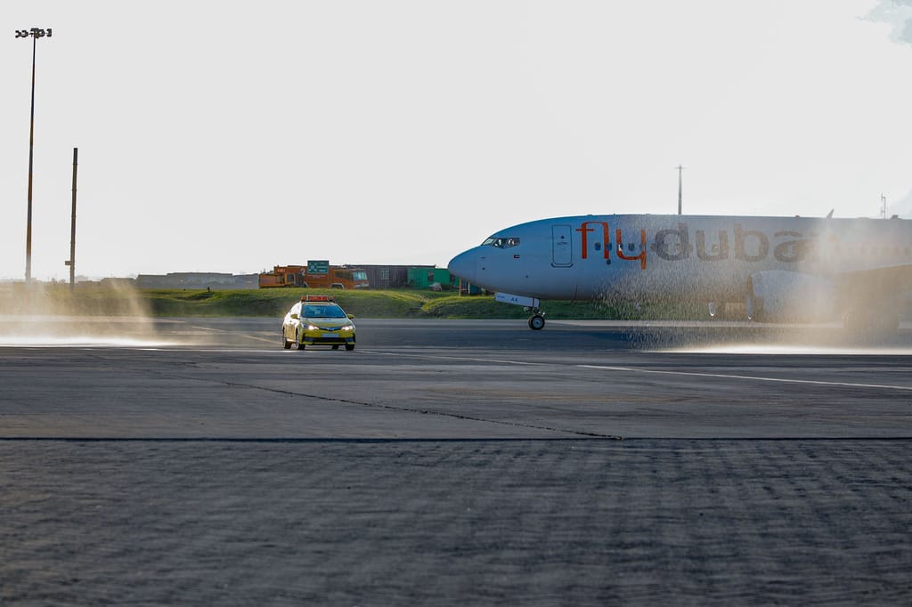 flydubai celebrates first flight to Nairobi