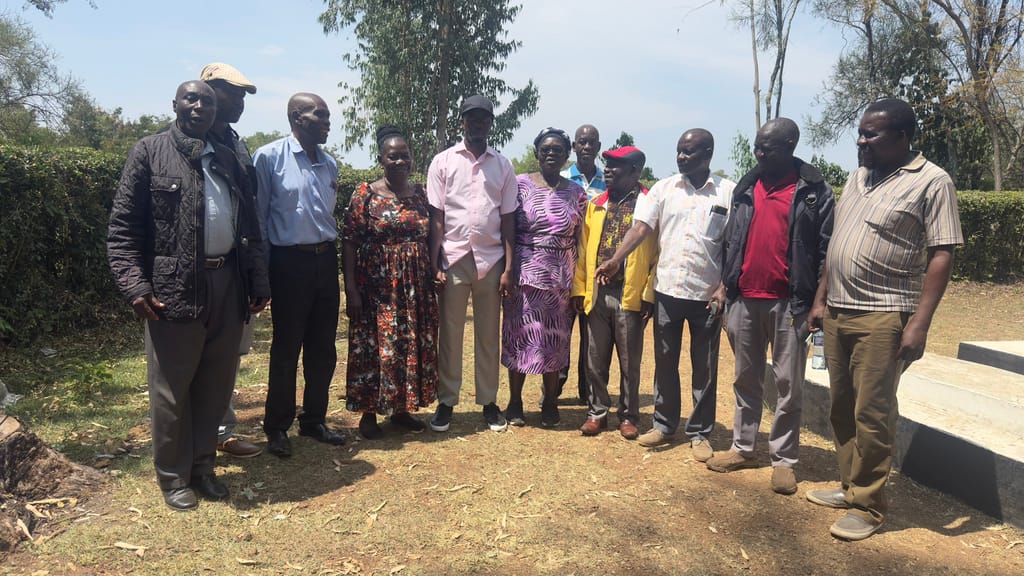 Raila Odinga Junior (centre) with family members after picking the late Beryl Lilian Achieng Mungwari Odinga resting spot at Kang’o Ka Jaramogi in Bondo/HANDOUT