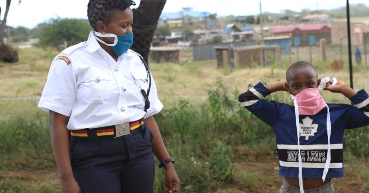 Instead Of Just Arresting, This Policewoman Is Making And Giving Free Facemasks To Those Who Can’t Afford Them