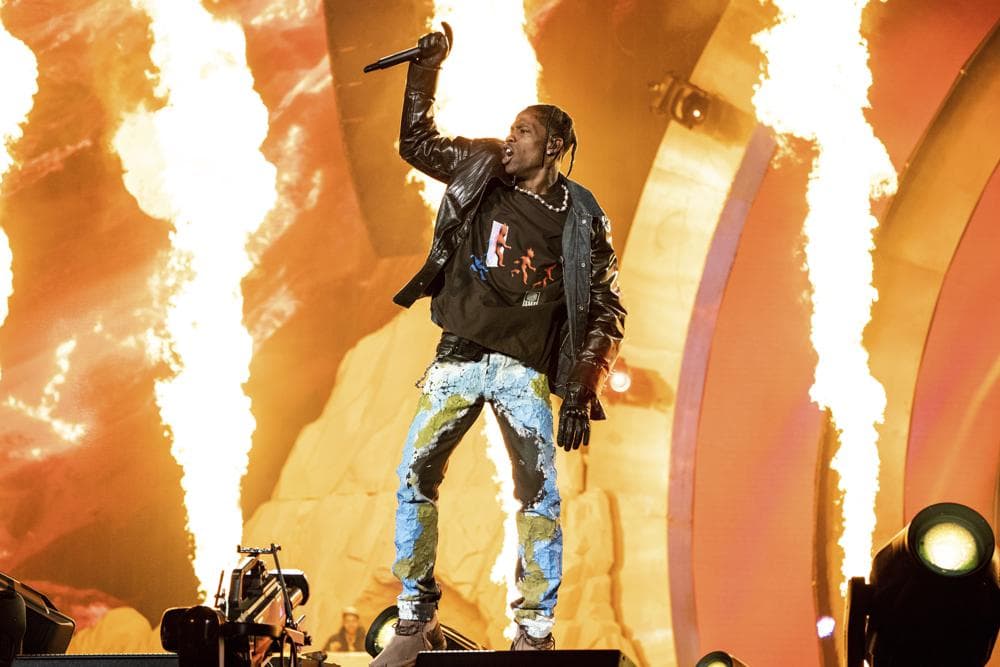 Travis Scott And Drake Sued Over Deadly Texas Concert Crush That Killed 8