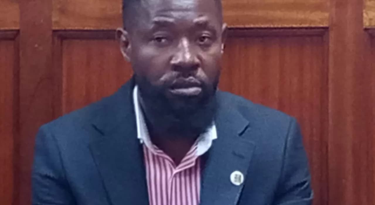 Scammer In Fake DOD Deal Charged