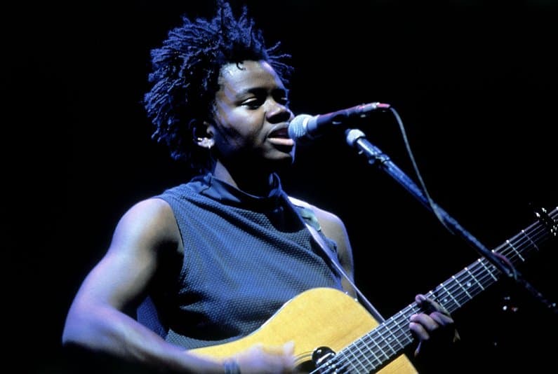 Why Tracy Chapman Stepped Away from Music – What She’s Doing Now