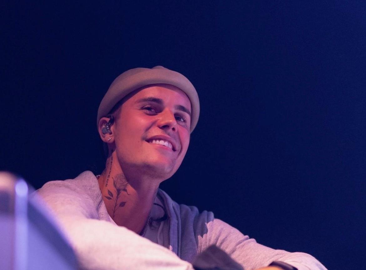 Justin Bieber Sets Record Straight on Debt Rumours