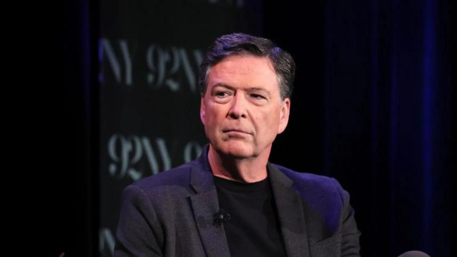 Ex-FBI Boss James Comey Investigated For Seashell Photo Seen as Threat to Trump