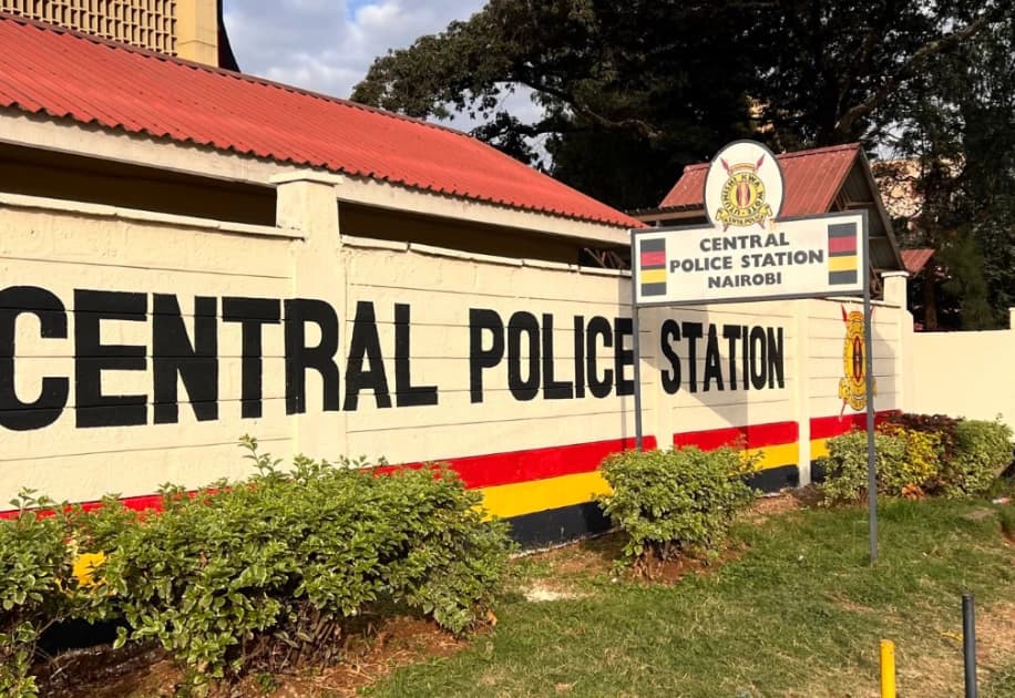 Police Arrest Atleast 300 Suspects in Crackdown on CBD Mugging