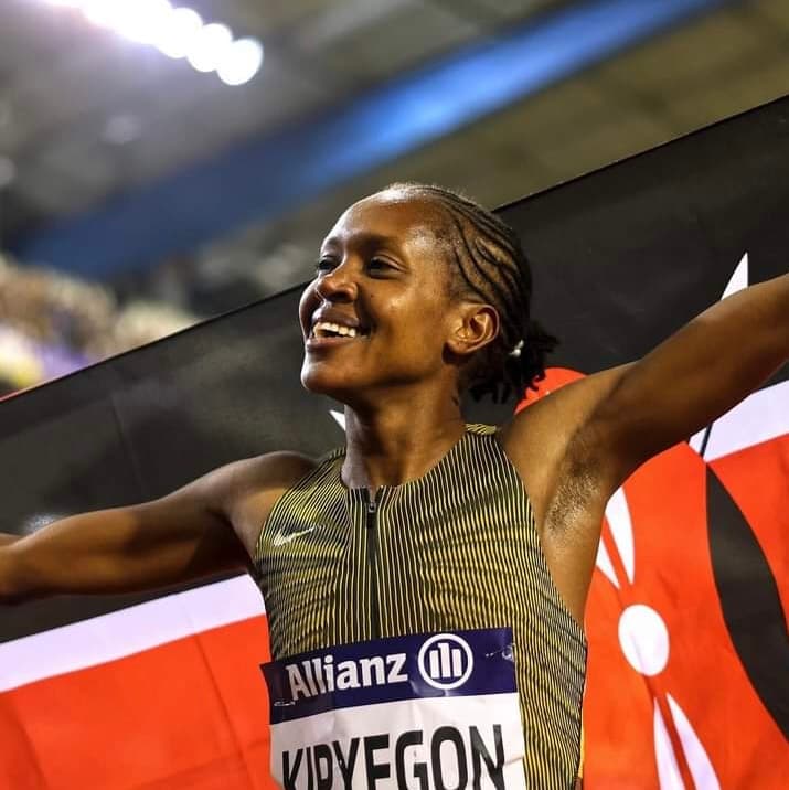 Faith Kipyegon Sets New 1500m World Record
