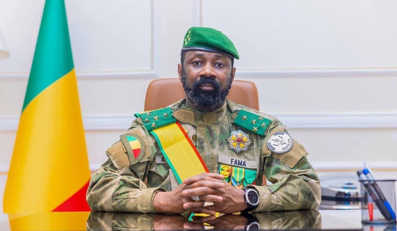‪Mali’s Interim President Assimi Goita Signs Law That Grants Himself Unlimited Presidential Term‬