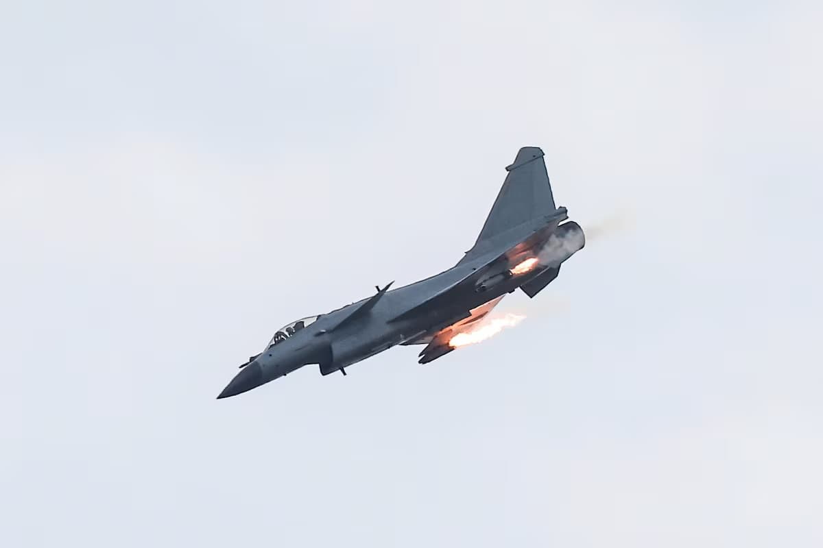 How Pakistan Shot Down India’s Cutting-Edge Fighter Using Chinese Gear