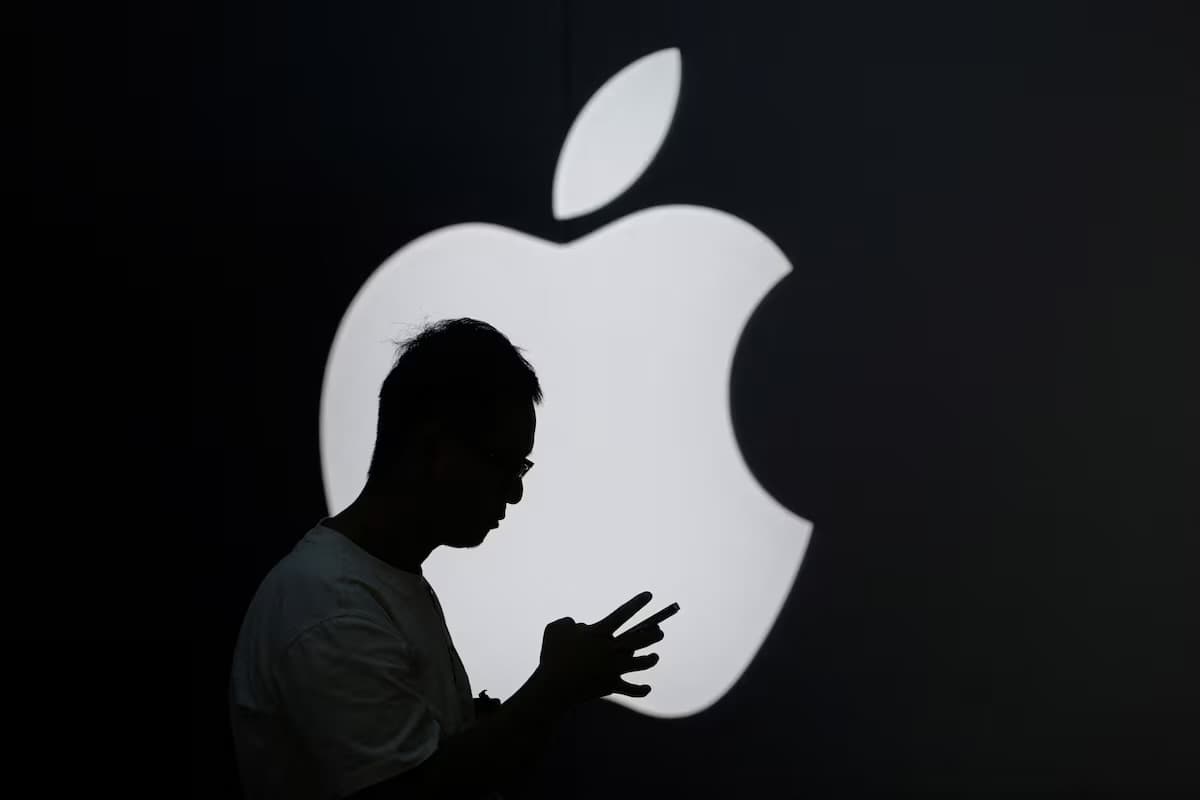 Apple iPhone Event May Lack Sparkle, But Rumored iPhone Air Likely to Spur Upgrades