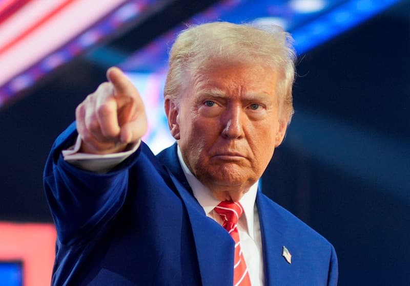 Trump Demands NATO Halt Russia Oil Purchases Before US Sanctions