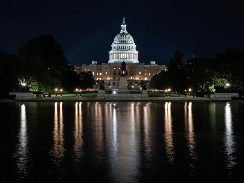 ‪How The Govt Shutdown Will Impact Americans‬