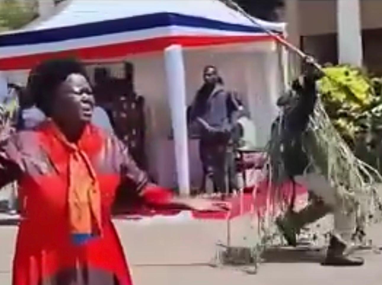 Jowi! Understanding The ‘Tero Buru’ Ritual Performed By Luo Leaders Ahead of The Arrival of Raila’s Body At His Bondo Home