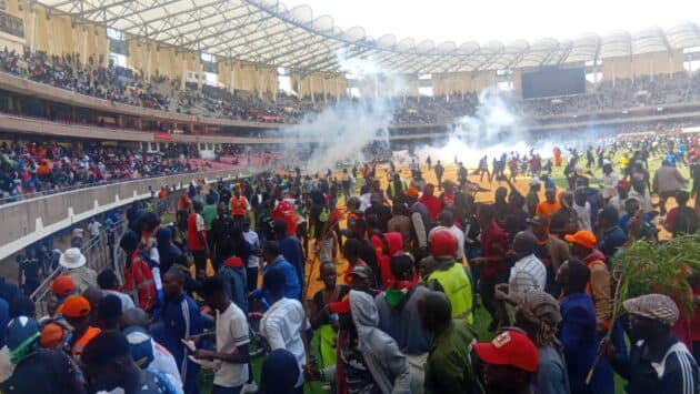 Chaotic Scenes As Police Lob Teargas To Disperse Raila Supporters In Kasarani