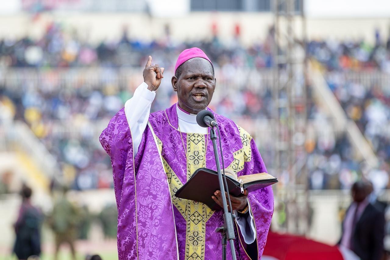 Bondo Bishop Rebukes Looters, Handouts Culture During Raila’s State Funeral