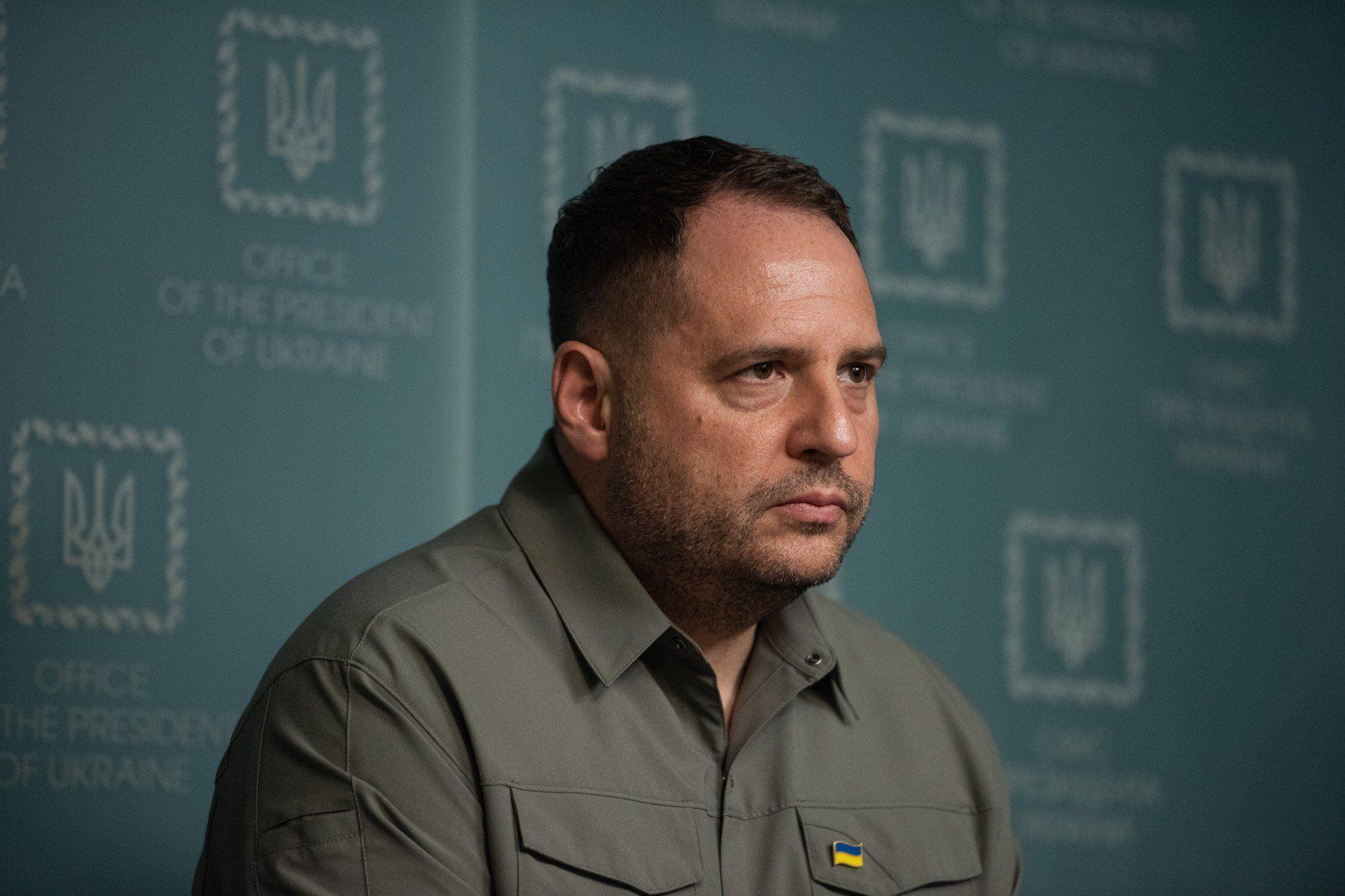 Zelensky Removes Top Aide After Anti-Graft Raids