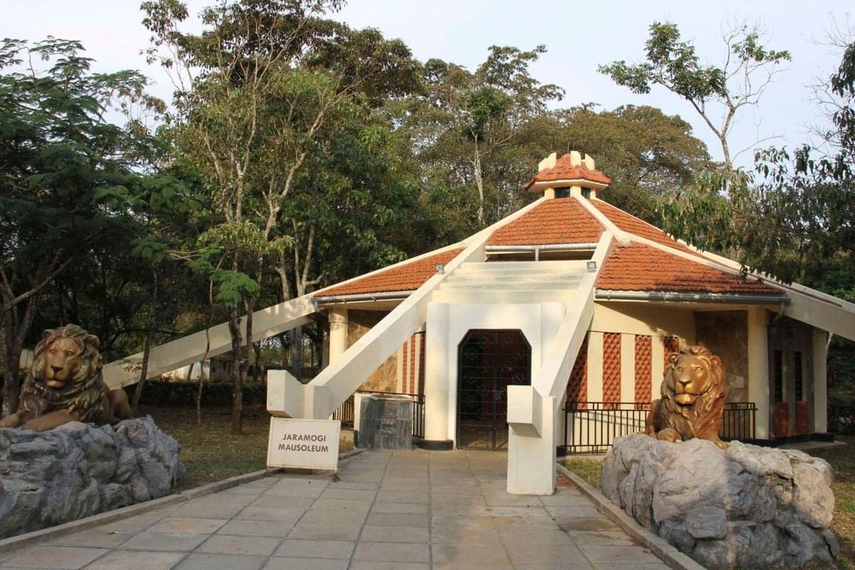 Why Odingas Have Settled To Bury Beryl At Kang’o ka Jaramogi Where Raila Grave Is