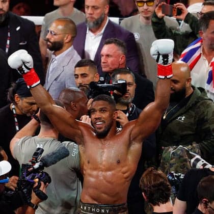 “I’m not Scared”: Anthony Joshua Reflects On Mortality After Surviving Nigerian Accident