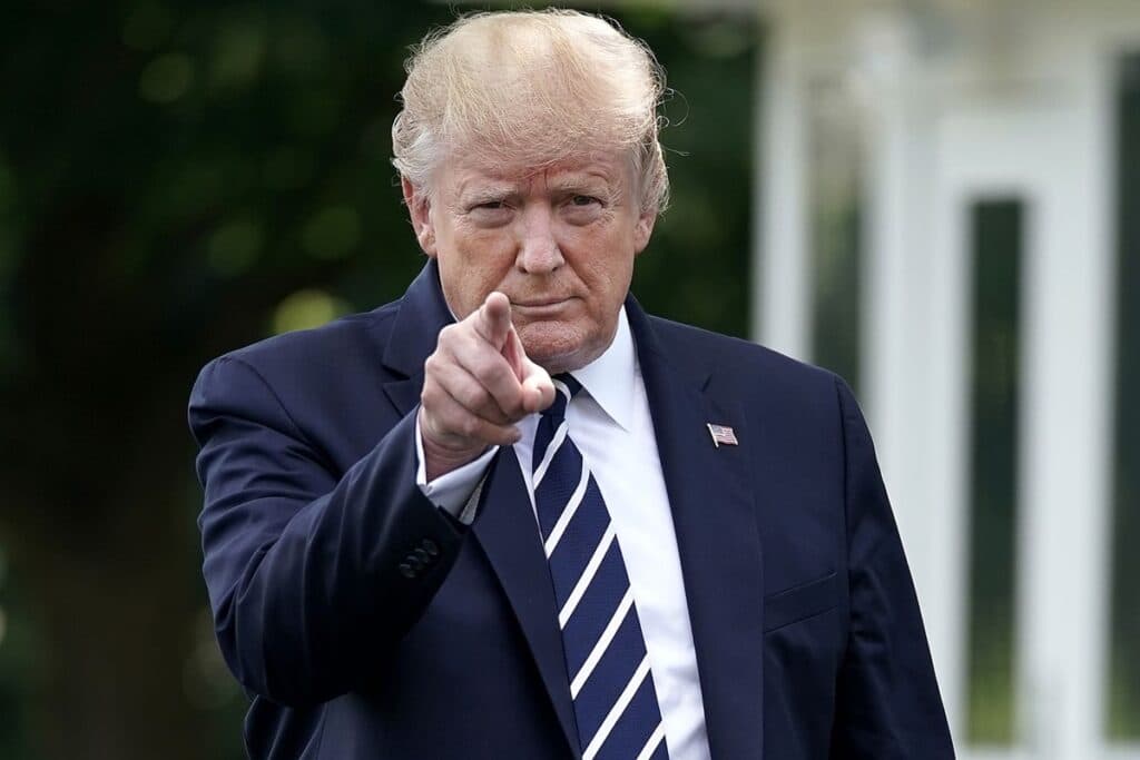 Trump Signals Cuba Focus After Iran